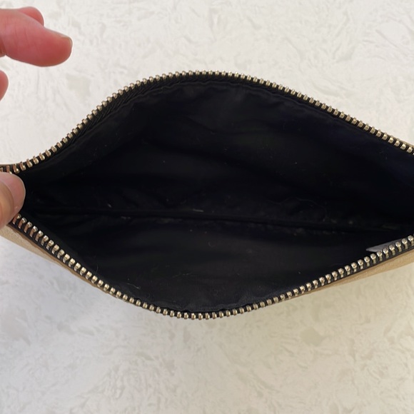 Anthropologie clutch - Picture 7 of 7